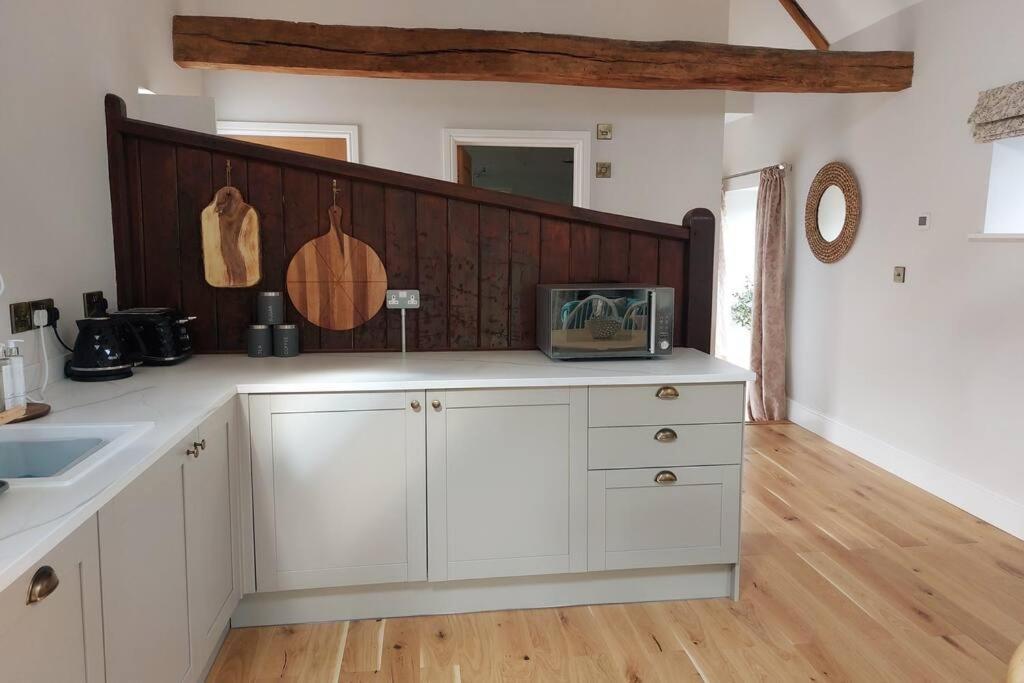 Luxury Victorian Hayloft Barn Self Contained South Witham